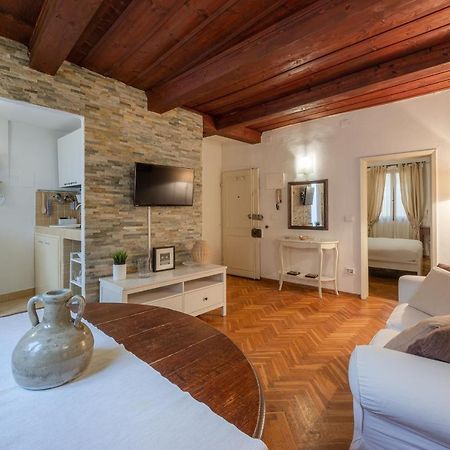 Signoria Florentine Apartment ฟลอเรนซ์ ภายนอก รูปภาพ