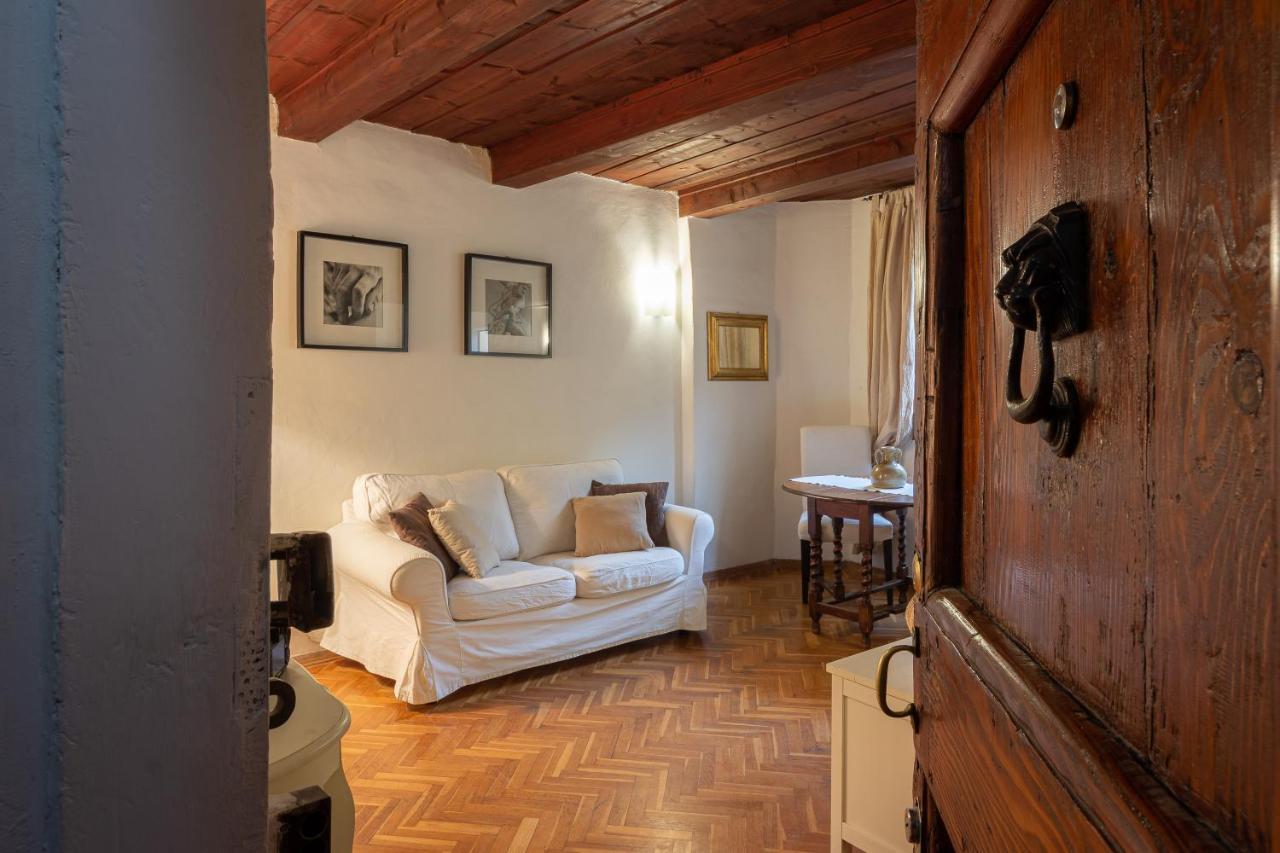 Signoria Florentine Apartment ฟลอเรนซ์ ภายนอก รูปภาพ