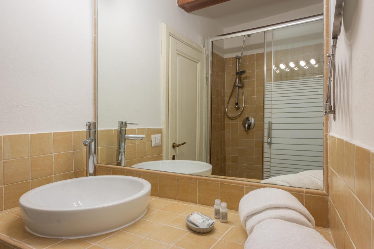 Signoria Florentine Apartment ฟลอเรนซ์ ภายนอก รูปภาพ